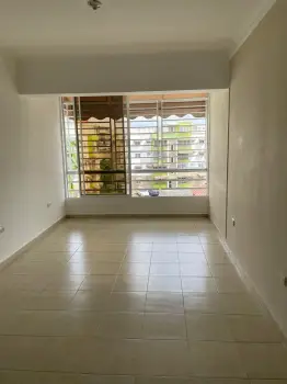 Vendo apartamento familiar en villa aura