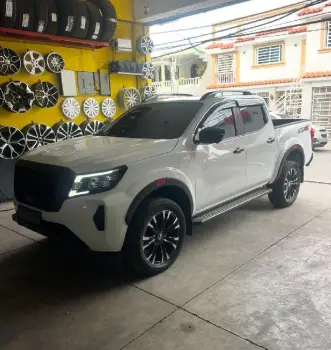 Nissan frontier pro 4x 2023 en peravia
