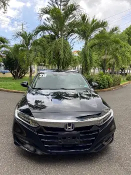 Honda accord 2020 exl  recién importado  como nuevo .