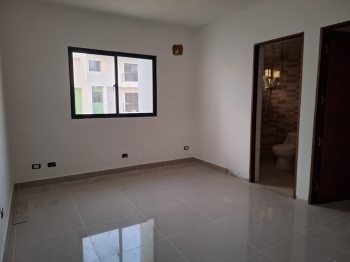 Apartamento de 3 habitaciones en venta en av. hipica.