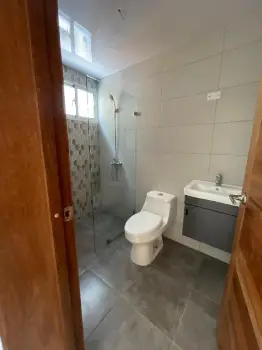 Apartamento de3 habitaciones en venta en vista hermosa.