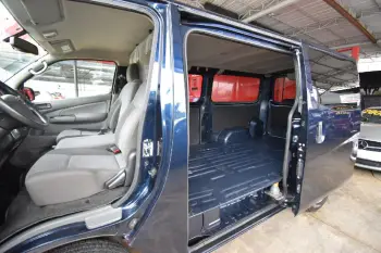 Nissan nv 350 caravan 2019