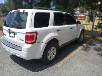 Ford escape hybrid 2009