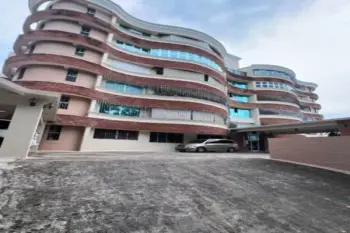 Apartamento en venta – primer nivel con patio en la esmeralda santiago