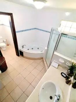 Villa de 4 habitaciones en venta en juan dolió.