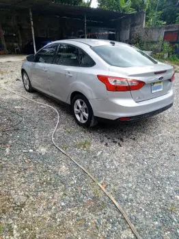 Vendo ford focus 2014