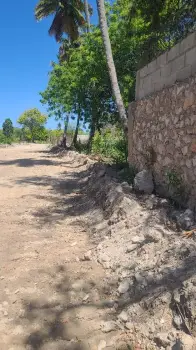 Terreno frente al mar en pedernales con título