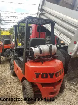 Montacarga toyota 2.5t