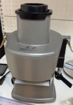 Maquina cortadora de frutas y vegetales en acero inoxidable