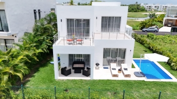 Vendo villa en la romana.