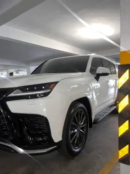AtenciÓn purga rd ???? ????✨ se vende lexus lx 600 f sport 2023 como n
