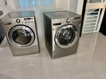 En venta secadora lg en muy buen estado modelo stainless steel.