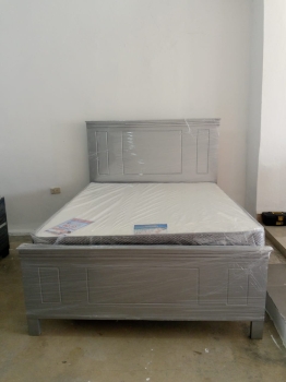 Base de cama que hierro