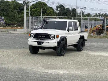 Toyota landcruiser 2022