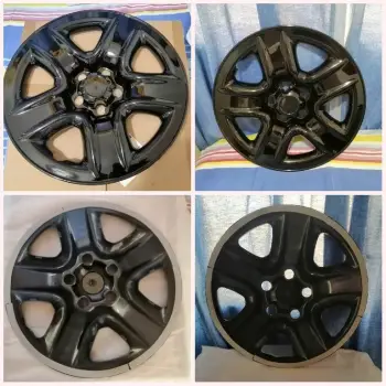 Tapa bocina negro para aro 17