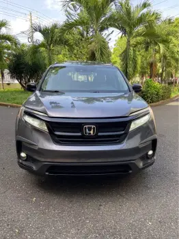 Honda pilot 2019 touring  4x4  3 filas de asiento  óptimas condiciones