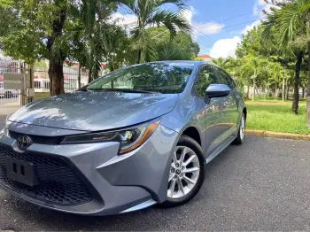 Toyota corolla 2022  recién importado  óptimas condiciones impecable