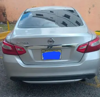 Nissan altima 2016