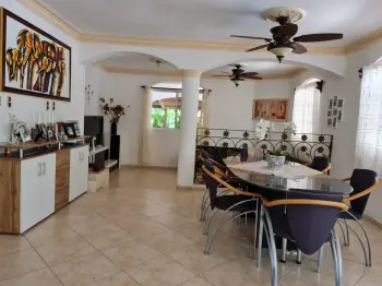 Villa en venta en juan dolio.