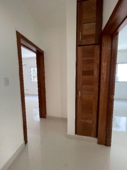 Apartamento de 3 habitaciones en venta en vista hermosa.