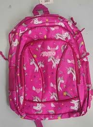 Mochila escolar marca totto