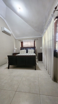 Tu oportunidad de villa con vista al campo de golf en juan dolio metro
