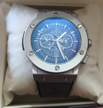 Reloj con mov en  cuarzo pulsera silicona ajustable fechero