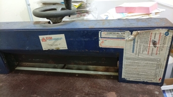 Combo de máquina y guillotina para imprenta