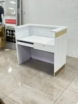 Mostrador de recepción peluquería estética