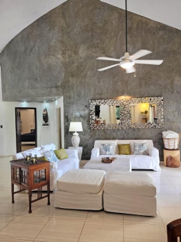 Villa de 4 habitaciones en venta en juan dolió.