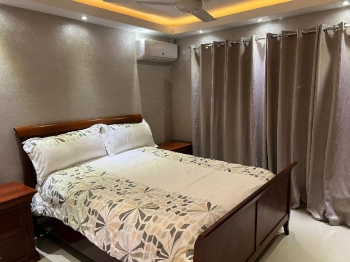 Apartamento de 3 habitaciones en venta en el ensanche isabelita.
