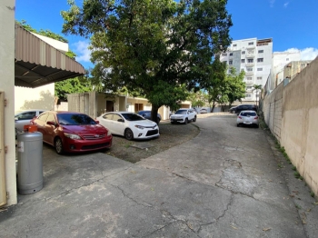 Venta de terreno uso comercial en la av. 27 de febrero
