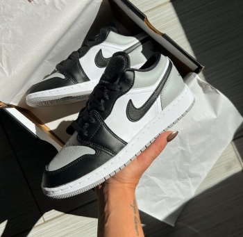 Tenis sneakers nike air jordan 1 low shadow toe grey and black origina