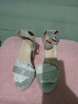 Tacones de brillo número 36