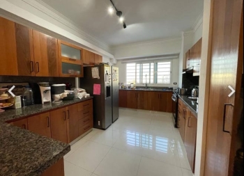 Vendo amplio y hermoso apartamento en el sector renacimiento