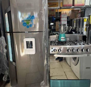 Combo de nevera nedoca de 16 pies cúbicos no frost con dispensador de