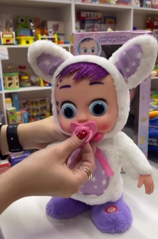 Muñeca bebe llorones