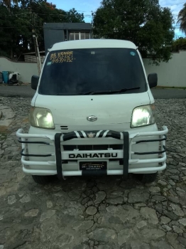 Minivan daihatsu hijet 2015 en excelentes condiciones