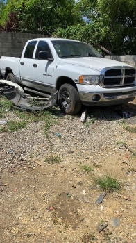 Camioneta dodge ram 1500 2005
