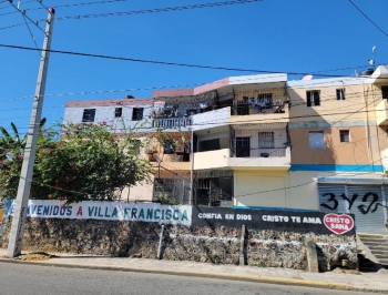 Vendo apartamento en rd2.8 mm a una esq de la av. 27 de febrero sto.dg