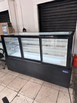 Vitrina refrigerada con envio y garantia.