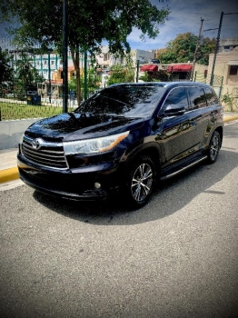Vendo toyota highlander 2016