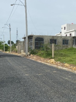 Solares en residencial seguro con todos los servicios