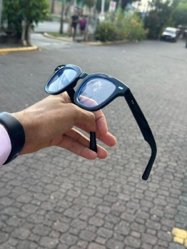 Nuestros lentes con filtro anti luz azul son ideales para cuidar tus o