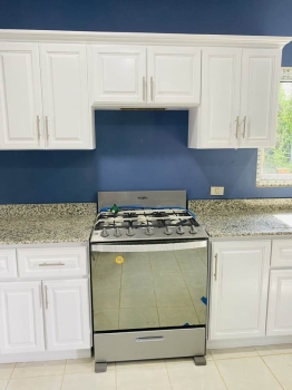 Fabricantes de cocina en madera blanca