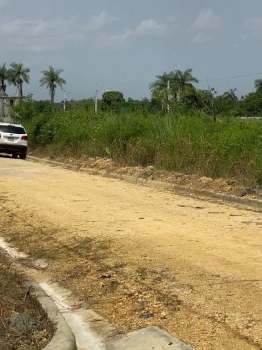 Terreno con titulo definitivo en santo domingo norte