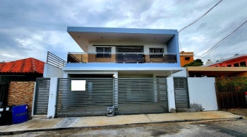 En alquiler casa en uso comercial en alquiler