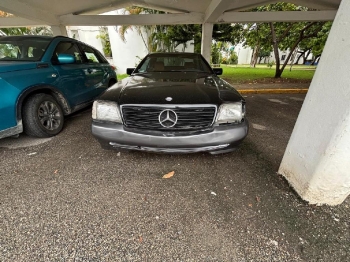 Mercedes benz sl300 en santo domingo oeste