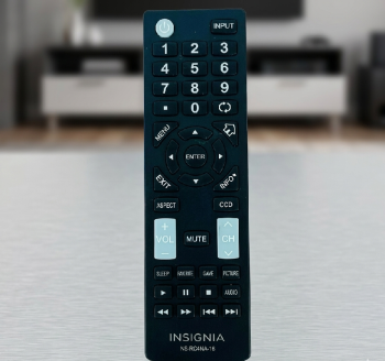 Control insignia ns-rc4na-16  conecta y usa al instante