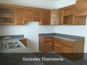 Gente que vende gabinetes de cocina